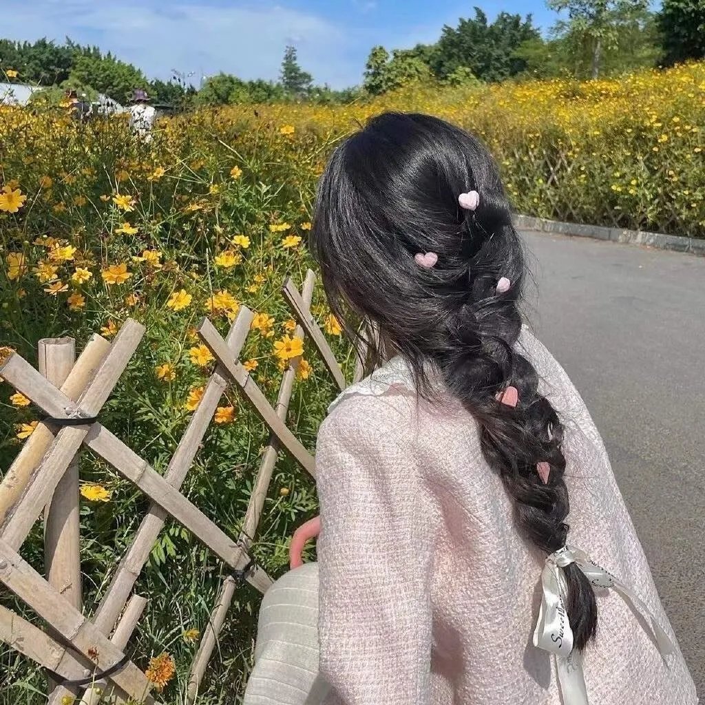 然后，她找到了我